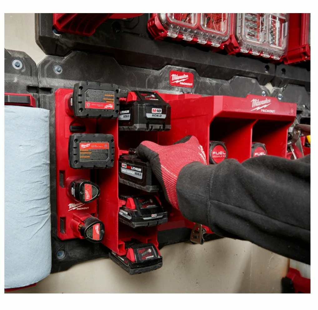 Milwaukee PACKOUT™ M18™ Battery Rack - 48-22-8339 - Tool Holders & Equipment Storage 9 Milwaukee PACKOUT™ M18™ Battery Rack - 48-22-8339 - Tool Holders & Equipment Storage - Image 7